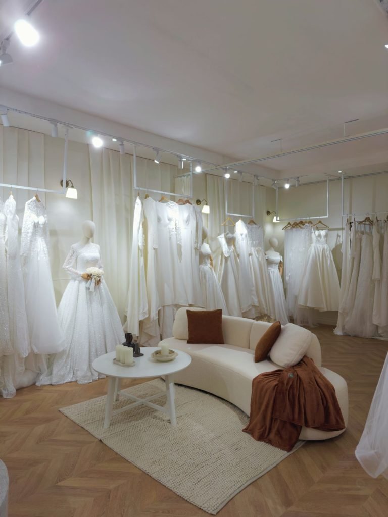 Showroom privé EIRA à Villeneuve-le-Roi — photo 3