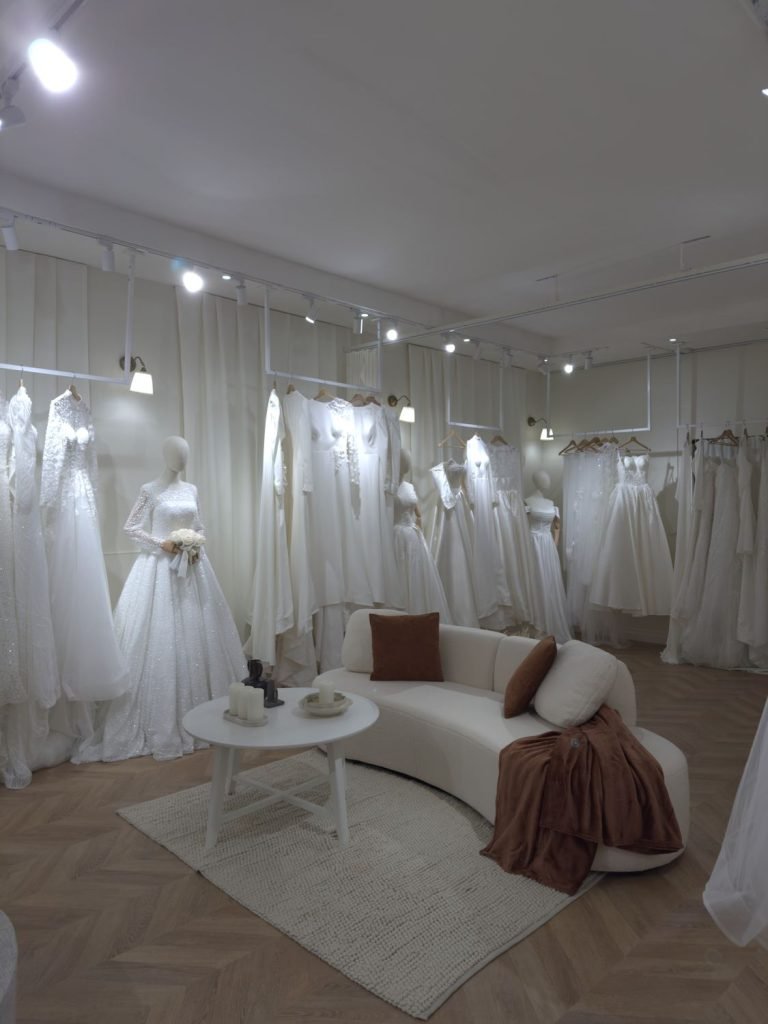 Showroom privé EIRA à Villeneuve-le-Roi — photo 5